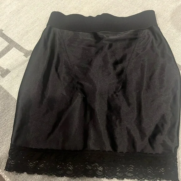 Vintage Lady Lynne support undergarment. slip w/lace hem! - Picture 1 of 8